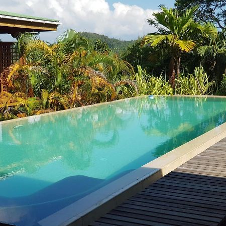 Waterfall Accomodation Port Glaud Exterior photo